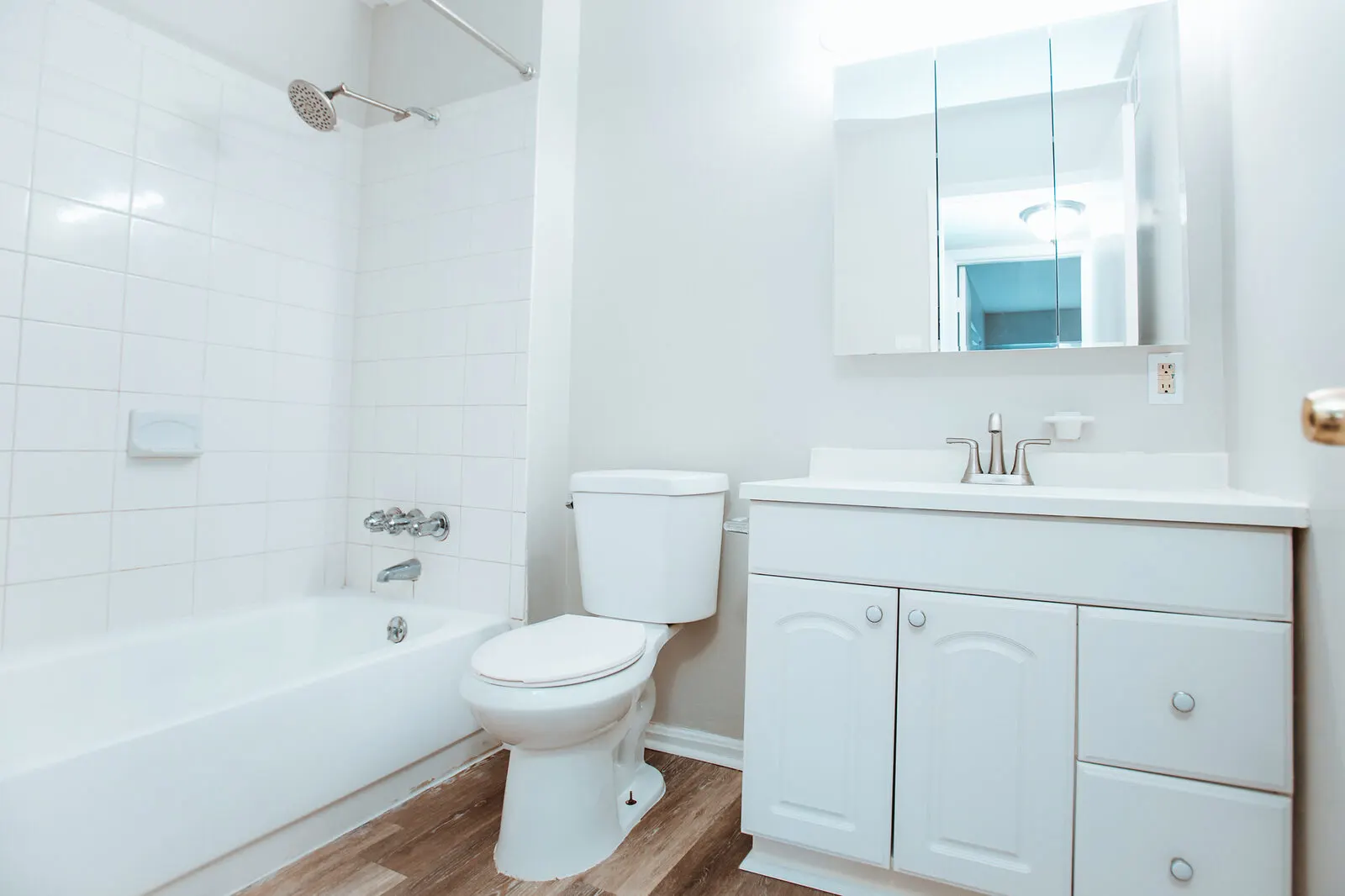 Fourplex unit bathroom, after renovation