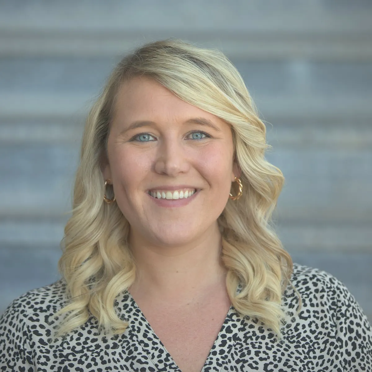 Kristina Katsampes, Dispositions Manager